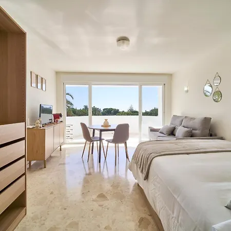 Estudio Coronado Piscina Y Playa 马尔韦利亚