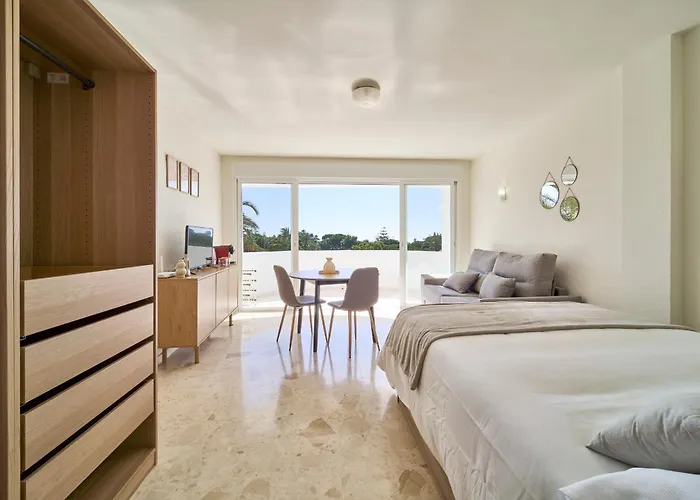 Estudio Coronado Piscina Y Playa Марбелья